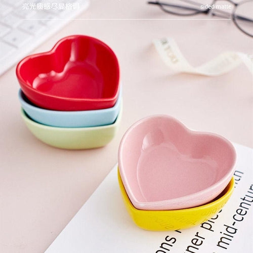 Nekomi Heart-Shaped Ceramic Bowl